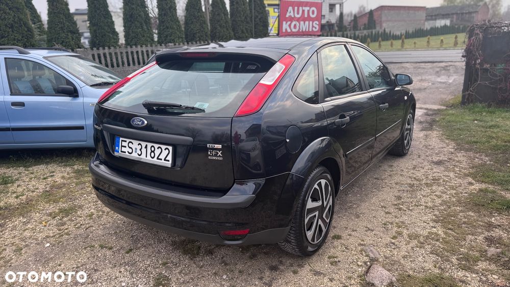 Ford Focus 2.0 TDCi FX Silver / Silver X - 13