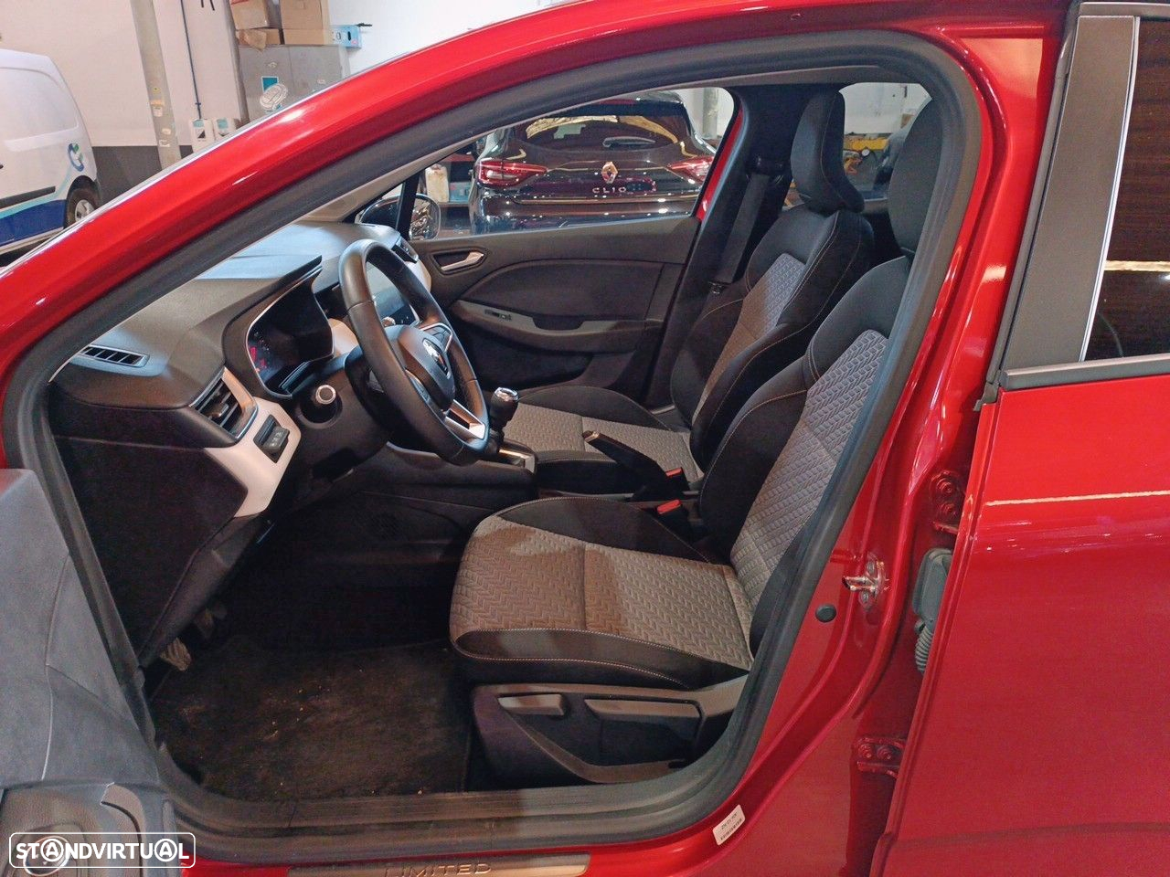 Renault Clio 1.0 TCe Limited - 9