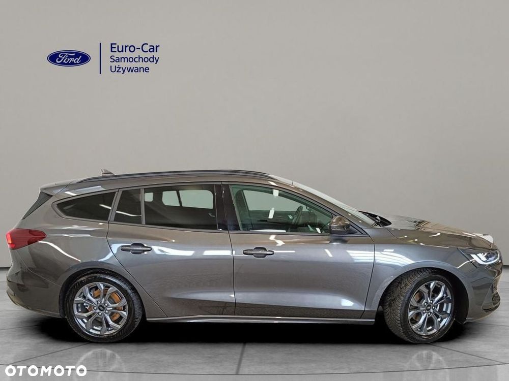 Ford Focus 1.0 EcoBoost mHEV ST-Line X - 3