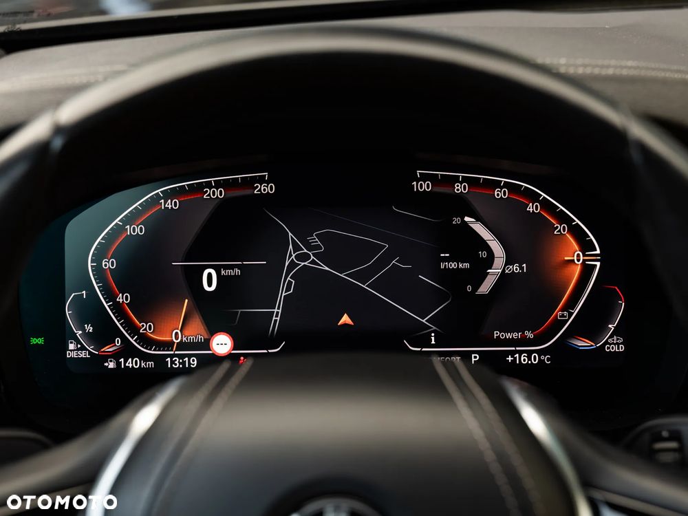 BMW Seria 5 518d mHEV Luxury Line - 28
