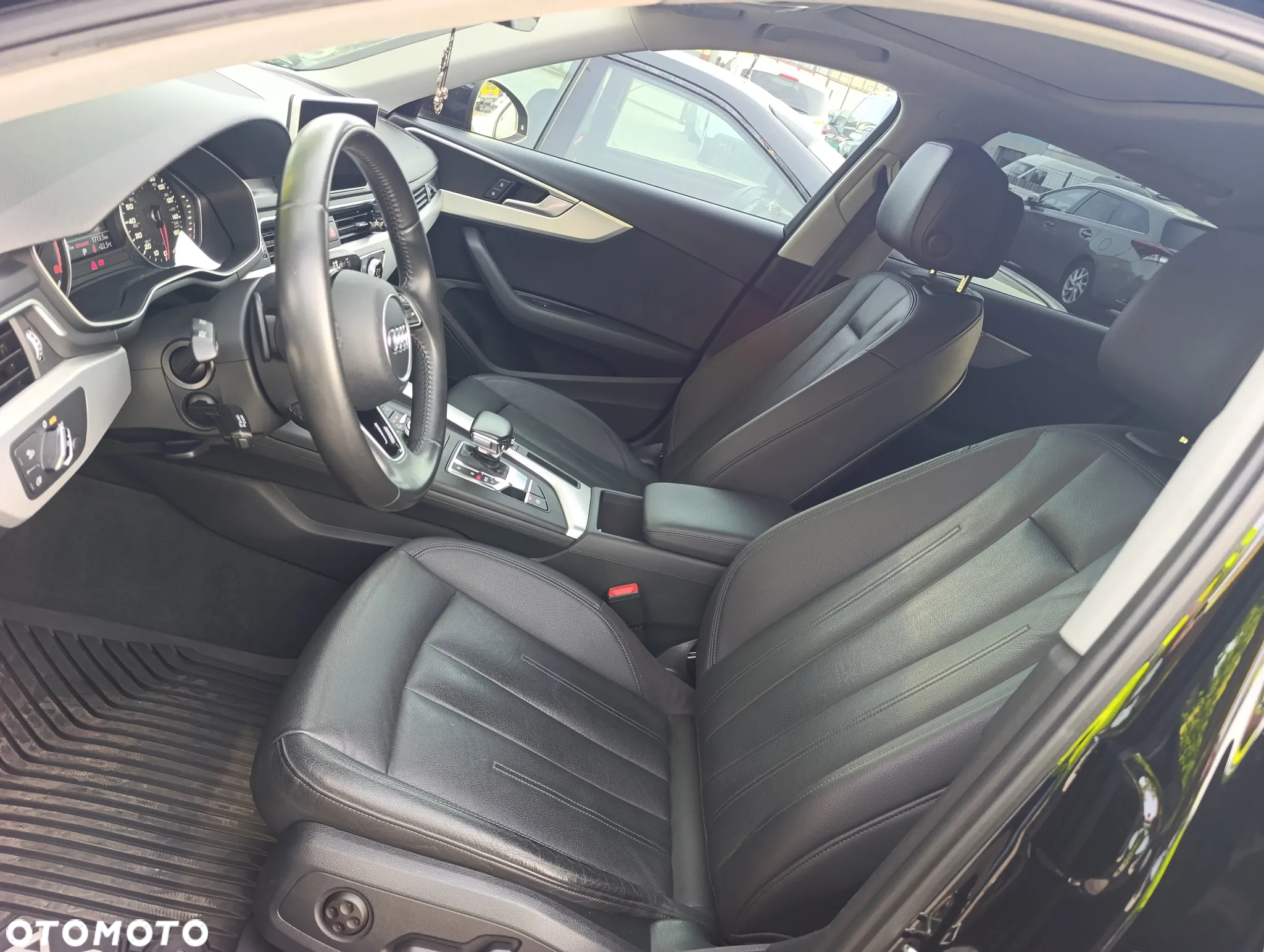 Audi A4 2.0 TFSI Quattro S tronic - 22
