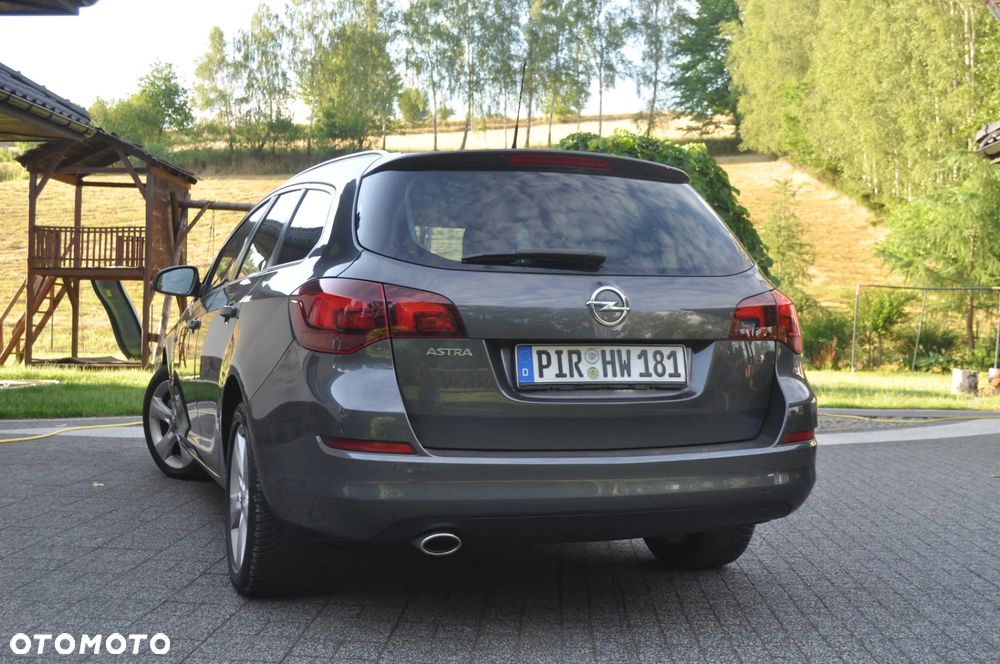 Opel Astra 1.4 Turbo Edition Sport - 4
