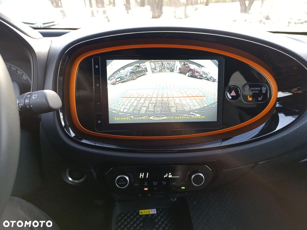 Toyota Aygo X 1.0 VVT-i Limited CVT - 18
