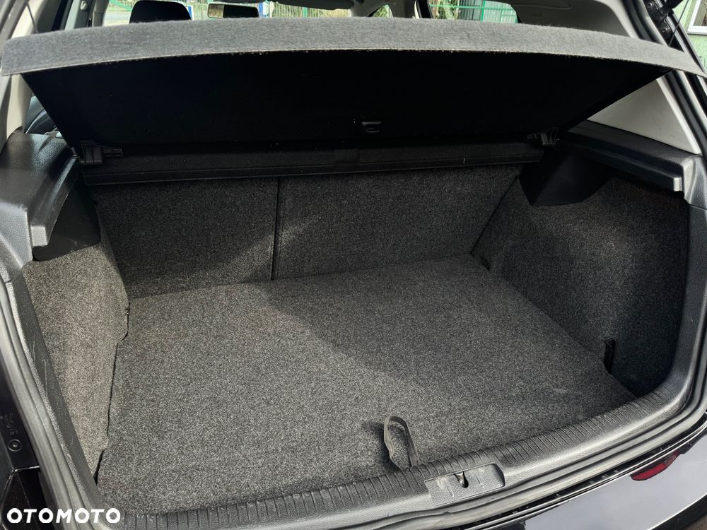 Volkswagen Golf 1.4 MATCH - 13