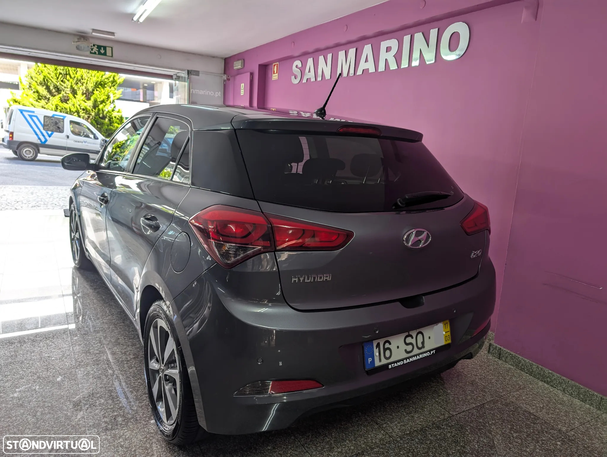 Hyundai i20 1.1 CRDi Comfort - 3