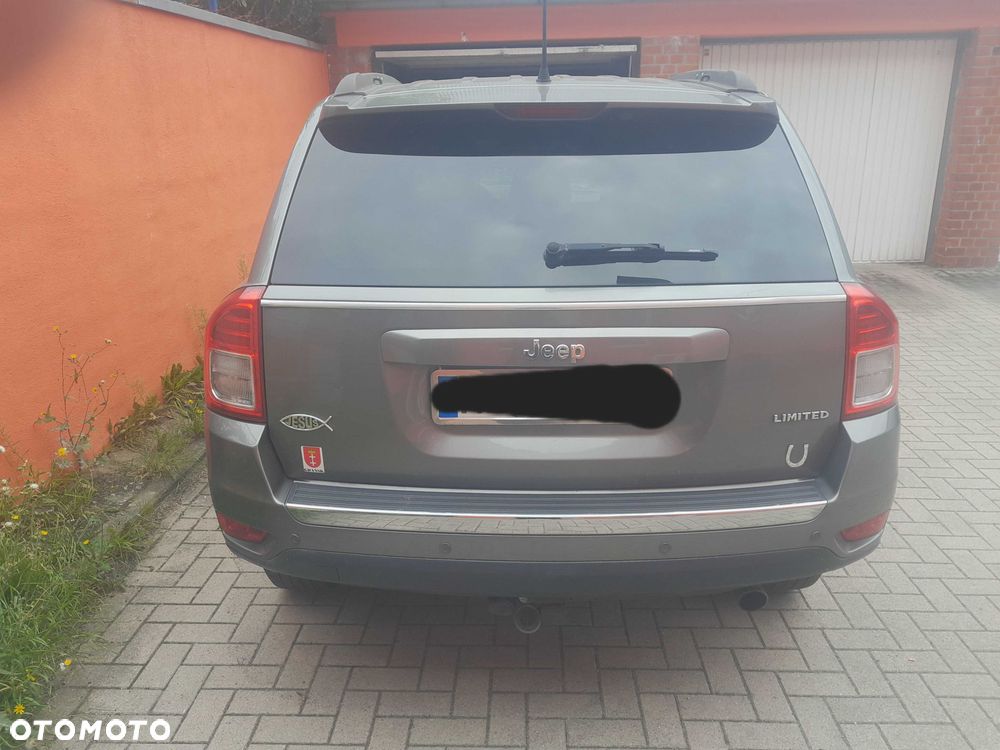 Jeep Compass - 2
