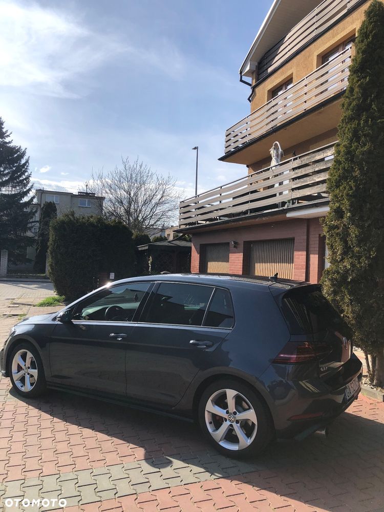Volkswagen Golf GTI (BlueMotion Technology) Performance - 4