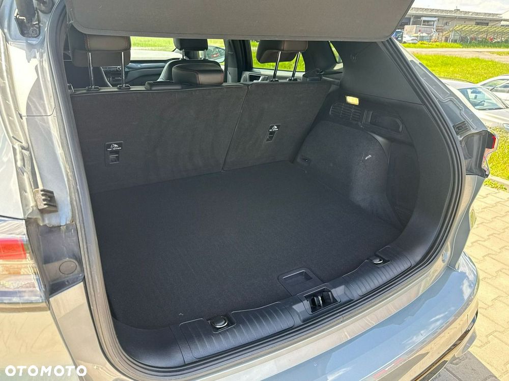 Ford Kuga 2.5 FHEV AWD ST-Line X eCVT - 20