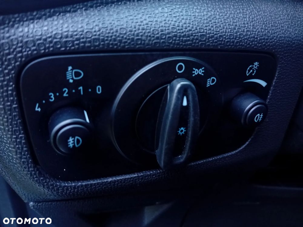 Ford EcoSport 1.0 EcoBoost TITANIUM - 25