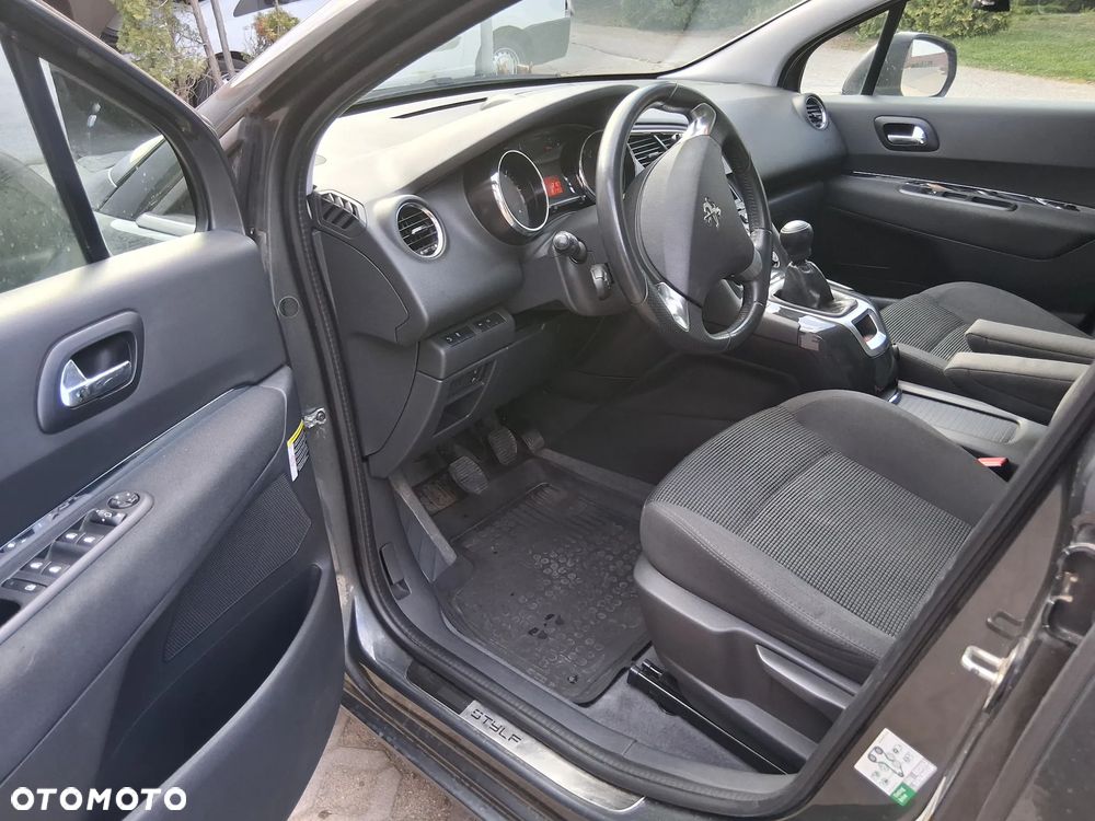 Peugeot 5008 1.6 HDi Access 7os - 8
