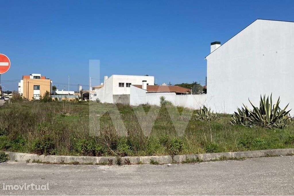 Excelente terreno para construção entre o mar e a terra - Grande imagem: 2/8