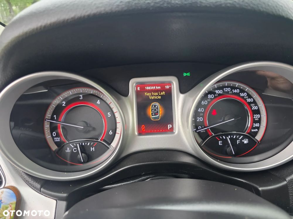 Fiat Freemont 2.0 Multijet 16V DPF Automatik Allrad Lounge - 27