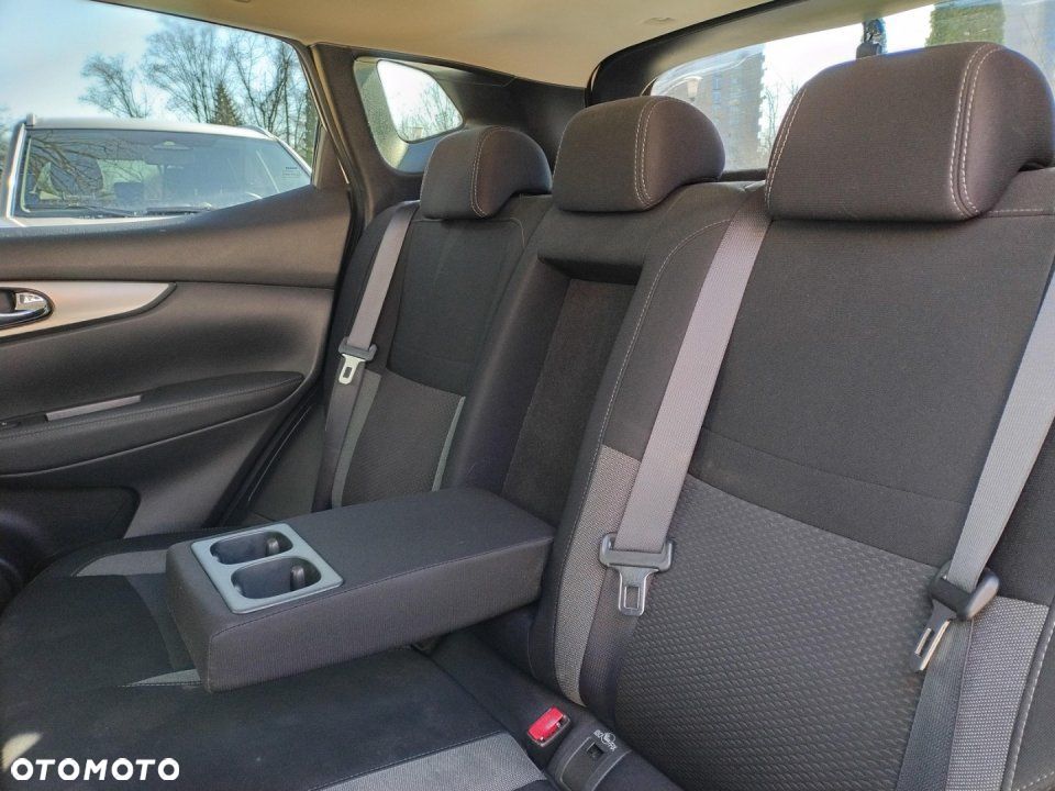 Nissan Qashqai - 16