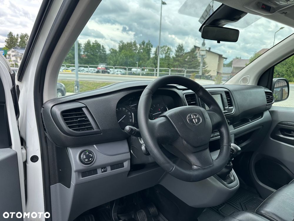 Toyota Proace - 13