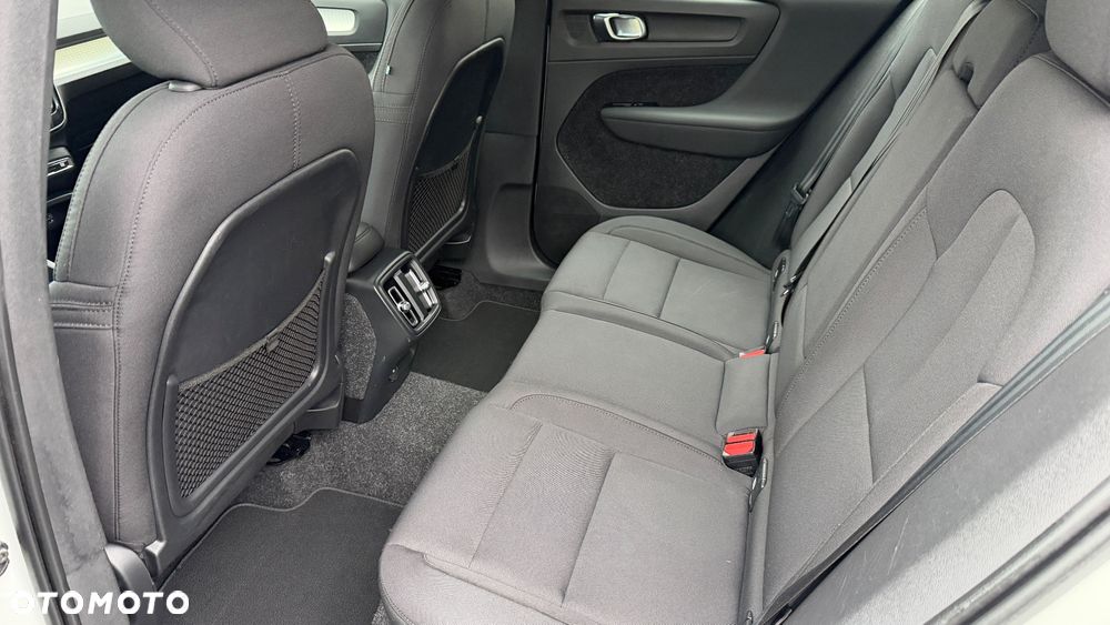 Volvo XC 40 D3 Geartronic - 11