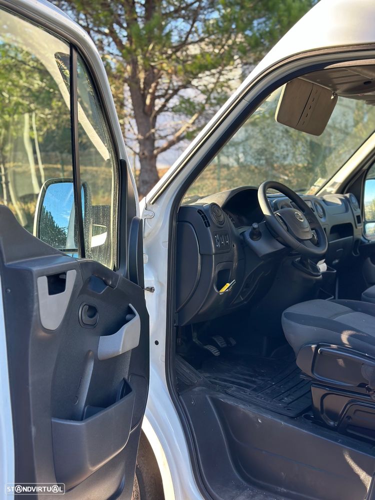 Nissan NV400 Combi - 6