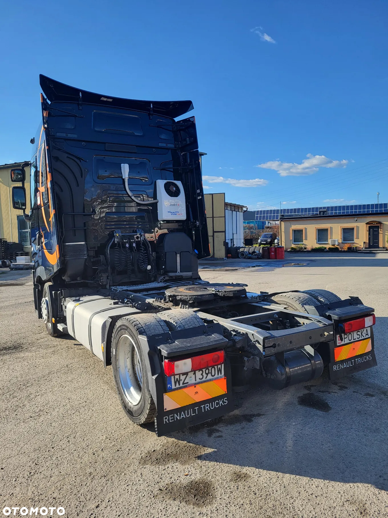 Renault T-480 - 4