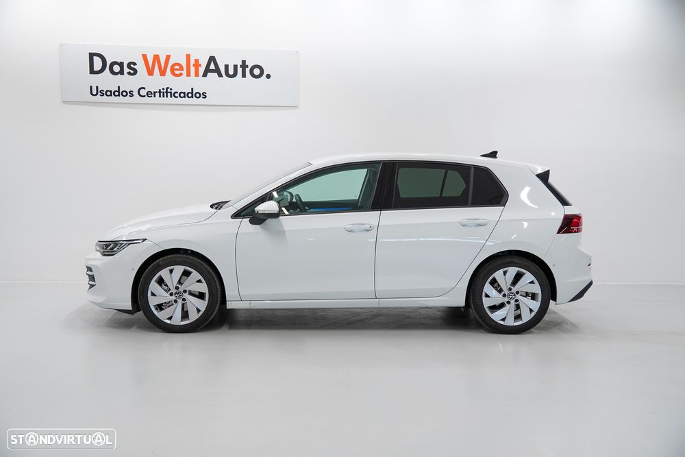 VW Golf 1.5 eTSI Urban DSG - 3