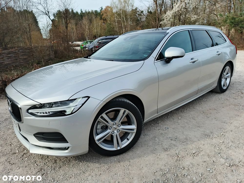 Volvo V90 D5 AWD Momentum - 2