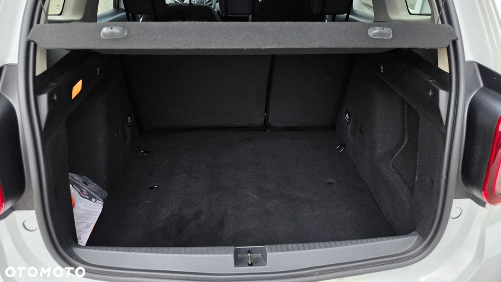 Dacia Duster 1.6 SCe Prestige - 19