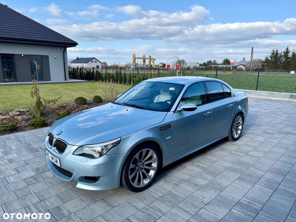 BMW M5 Standard - 2