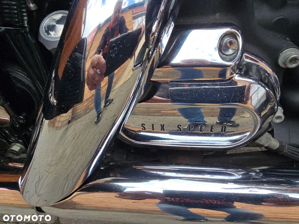Harley-Davidson FLHTCU Ultra - 32