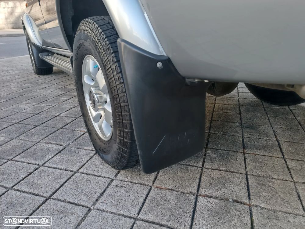 Nissan Pick Up 2.5 TD CD Navara - 30