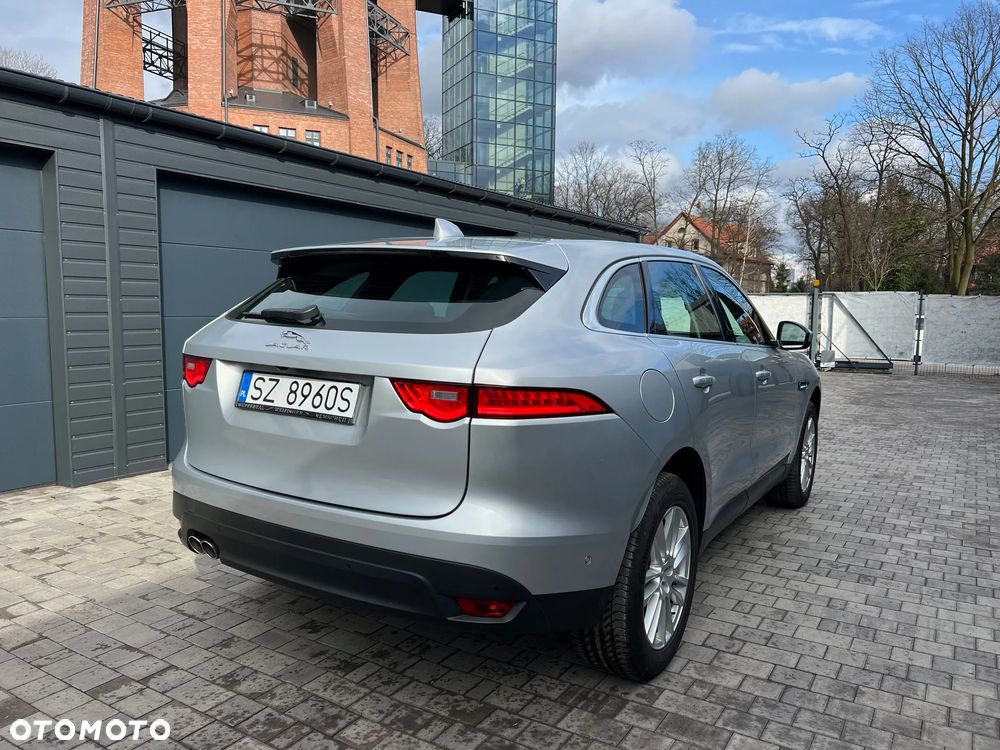 Jaguar F-Pace 20d AWD R-Sport - 27
