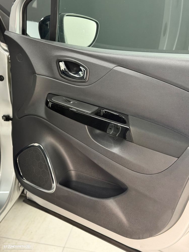 Renault Captur 1.5 dCi Exclusive - 31