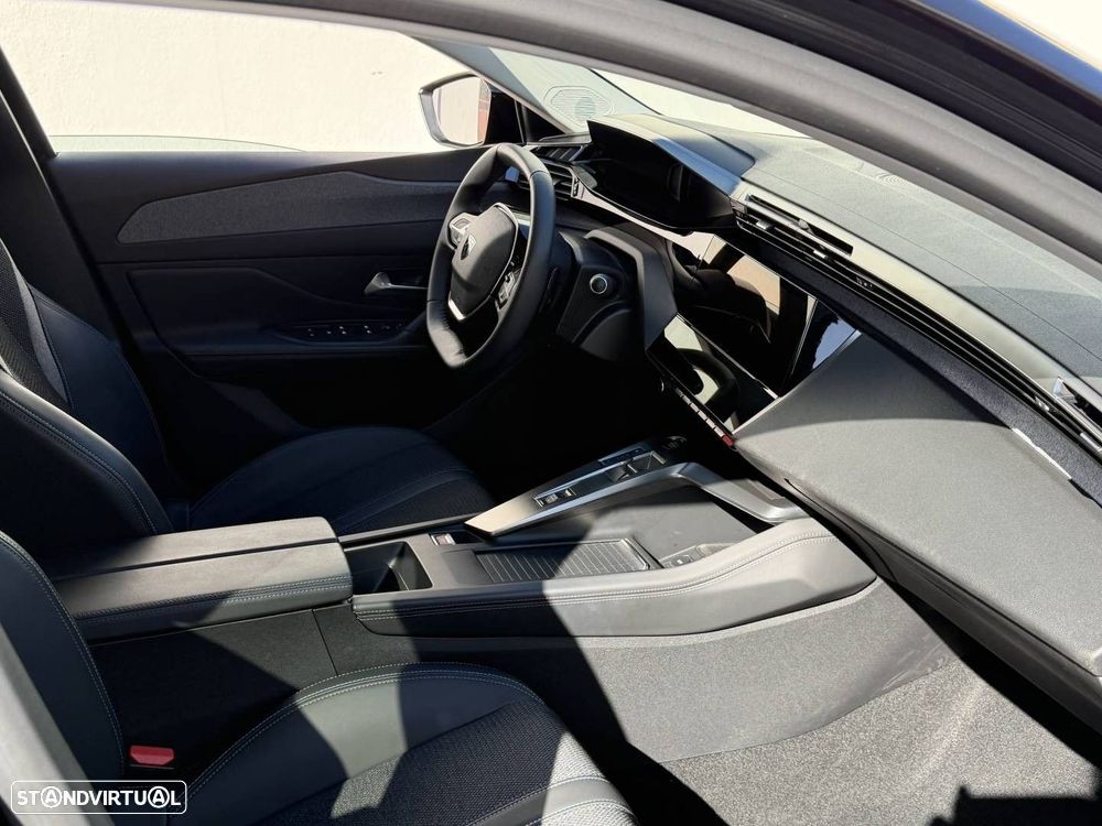 Peugeot 308 1.2 PureTech Allure Pack EAT8 - 13