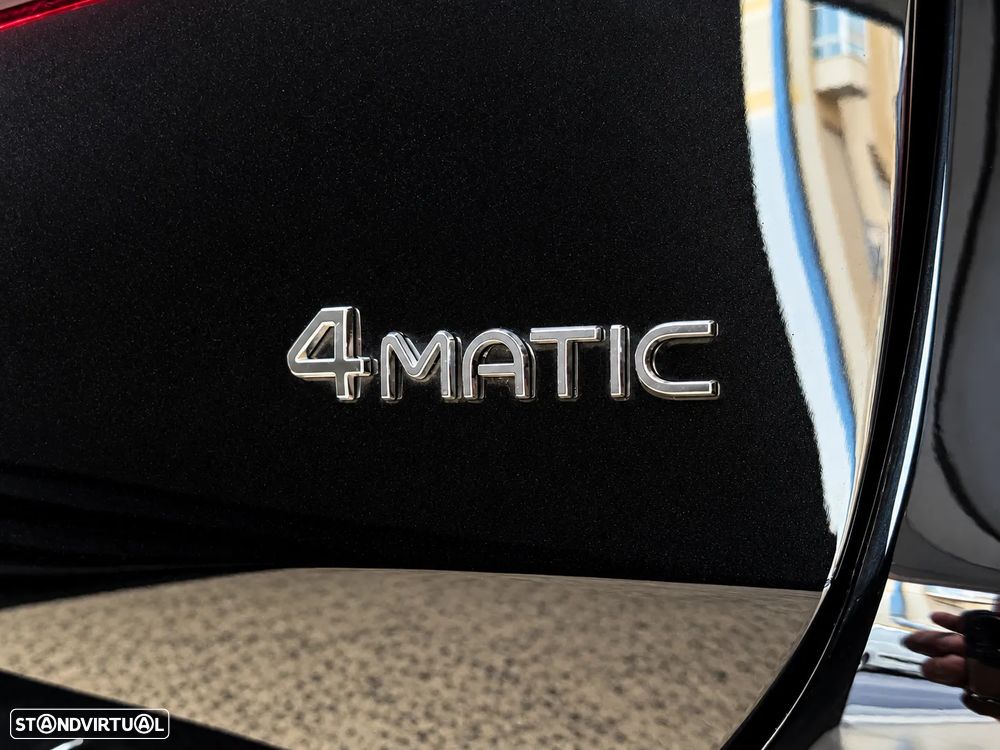 Mercedes-Benz EQA 300 4Matic AMG Line - 5