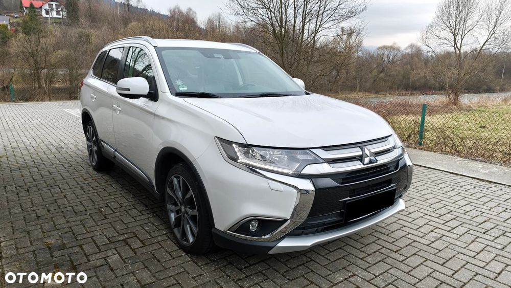 Mitsubishi Outlander 2.0 4WD CVT Diamant Edition+ - 9