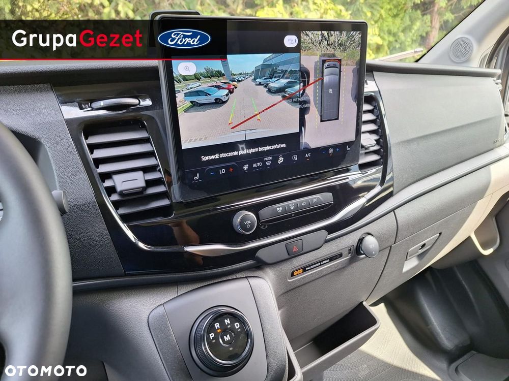 Ford Transit - 10