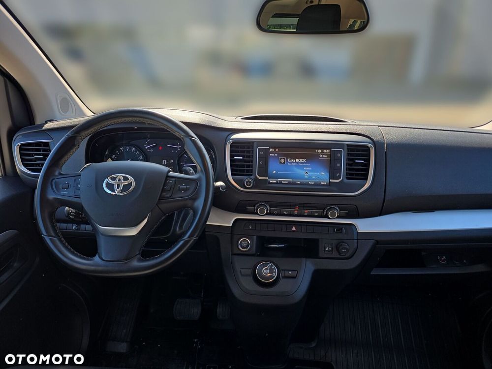 Toyota Proace Verso 2.0 D4-D Long Business - 11