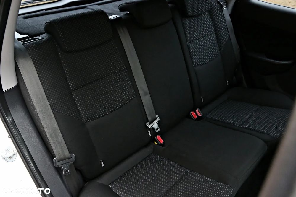 Hyundai i30 1.4 Blue Comfort - 9