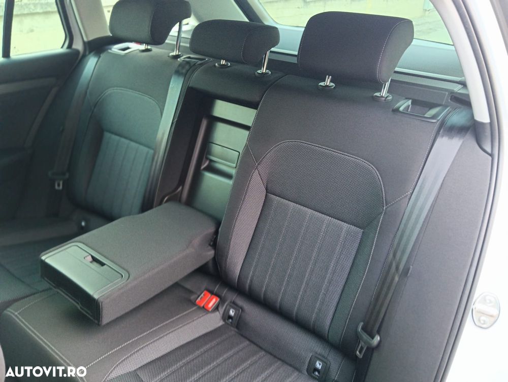Skoda Superb 2.0 TDI DSG Sportline - 13