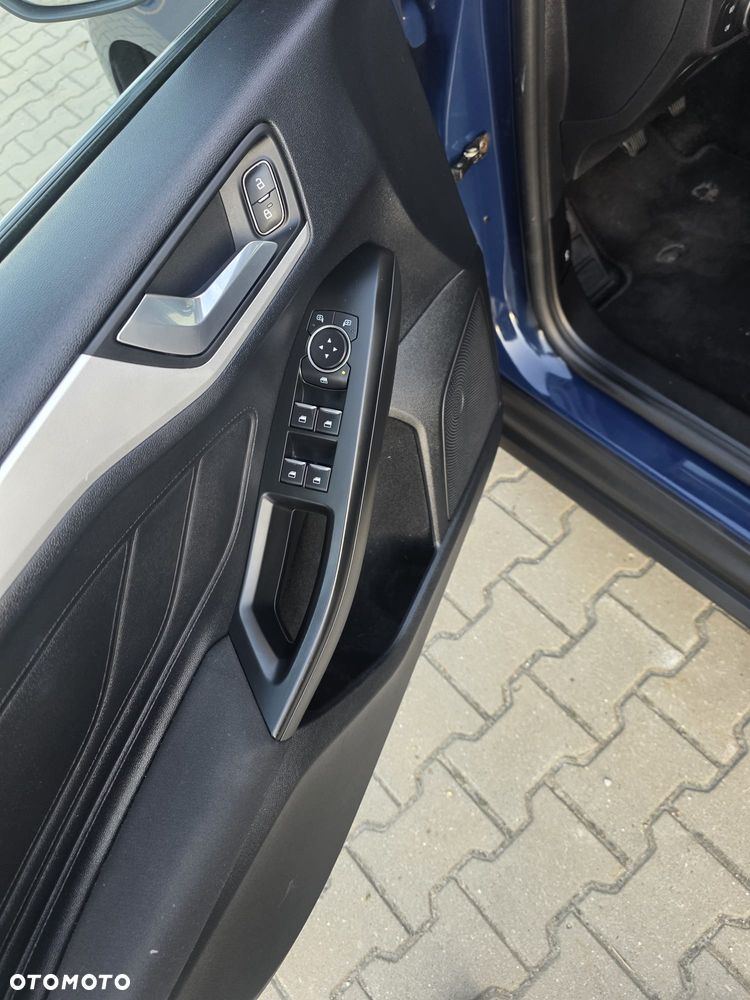 Ford Focus - 4