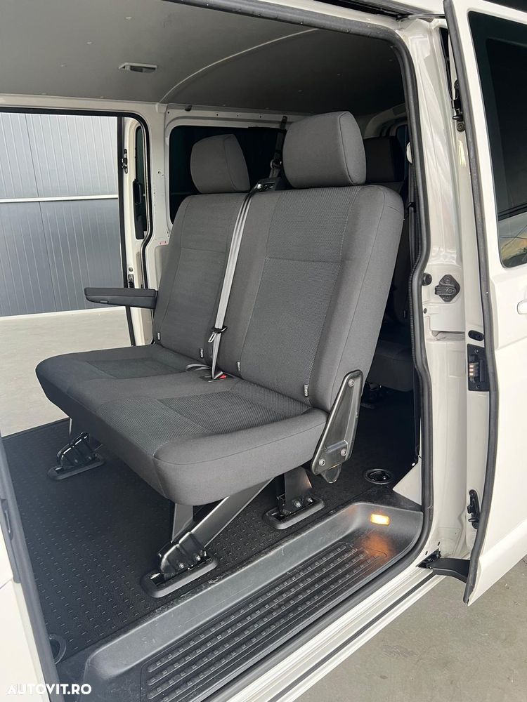 Volkswagen Transporter 2.0 TDI 110 kW KR Comfortline DSG 4M - 18