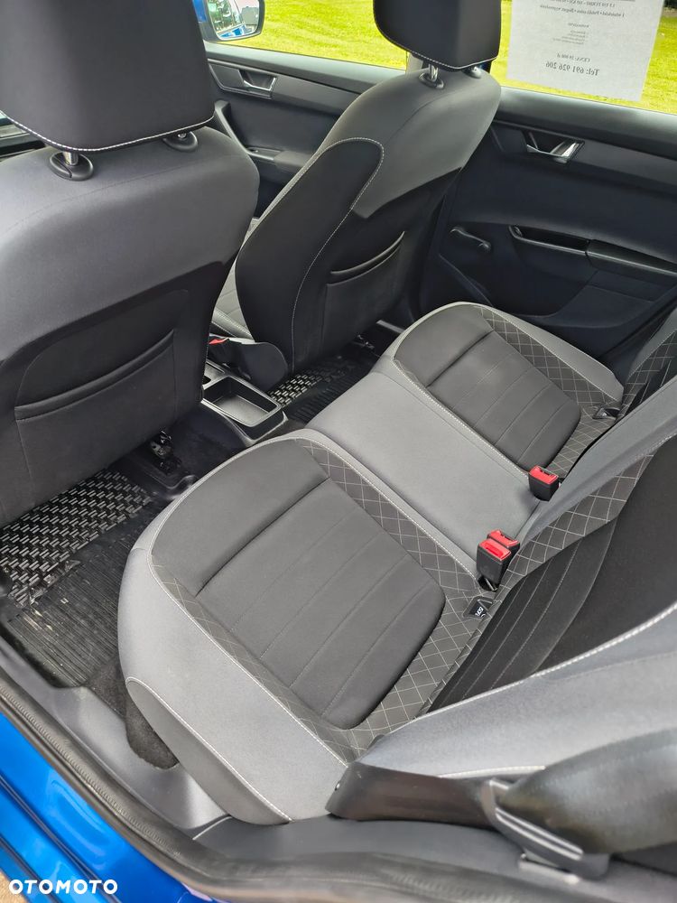 Skoda Fabia 1.0 TSI Ambition Plus - 9