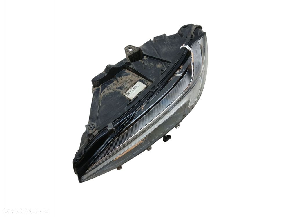 LAMPA REFLEKTOR LEWY PRZÓD VOLVO V90 CC (2016-2020) 32228318 FULL LED - 7
