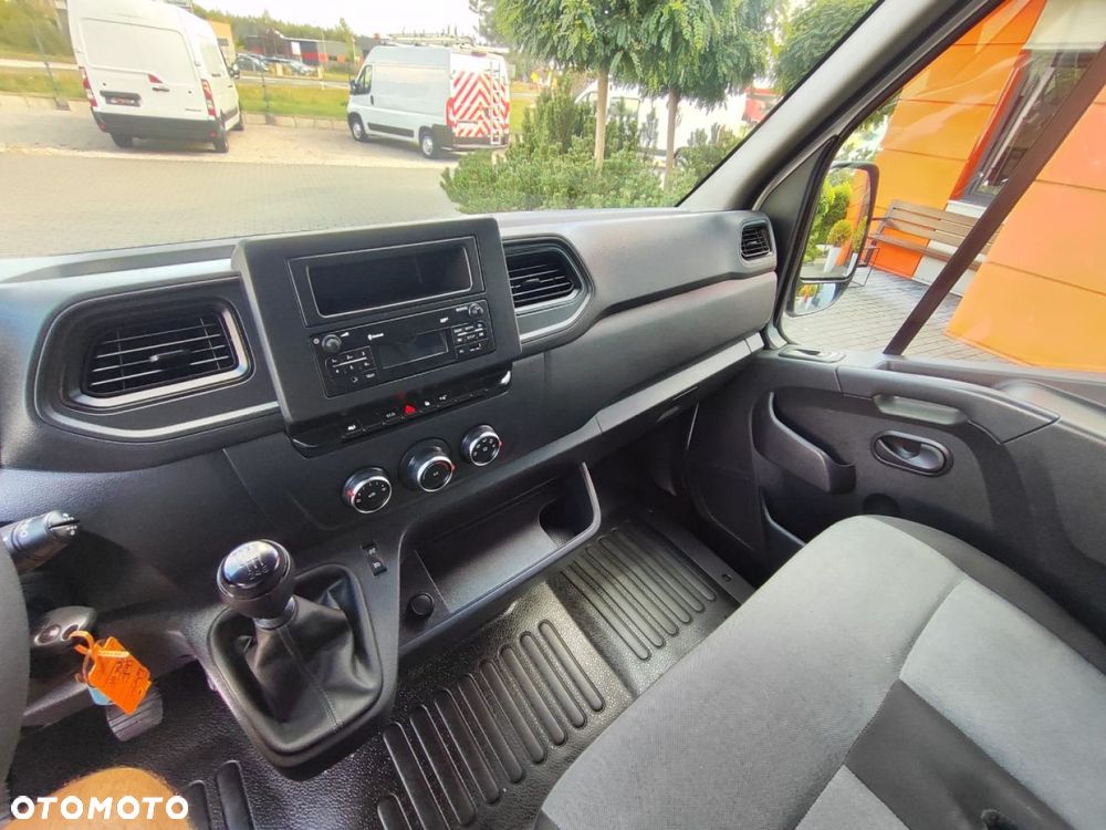 Renault Master - 17