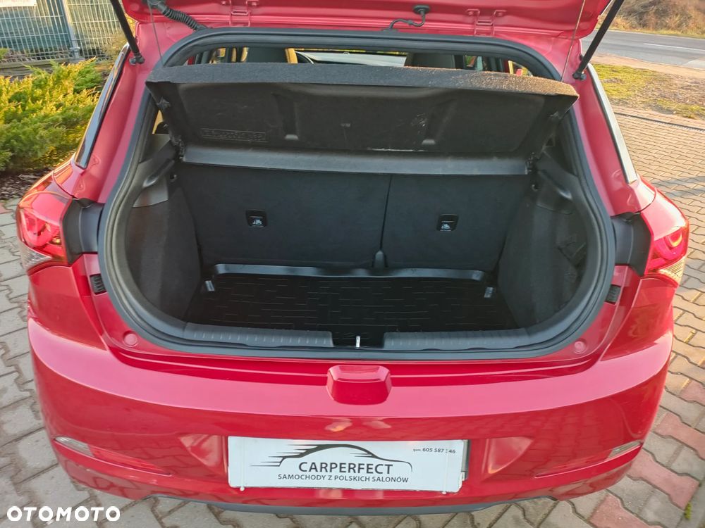 Hyundai i20 1.2 Comfort - 13