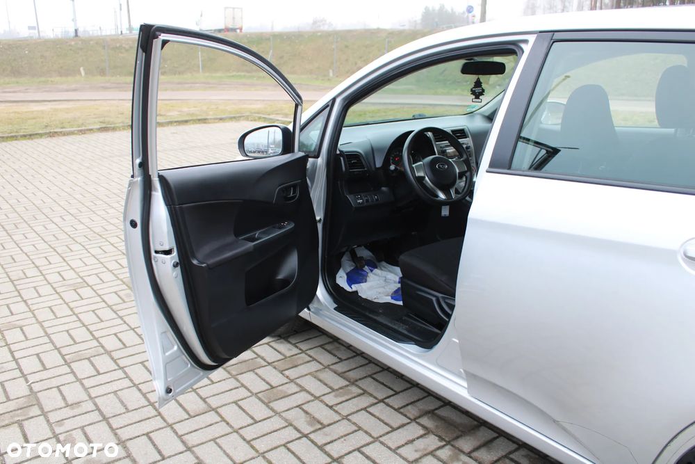 Subaru Trezia - 23