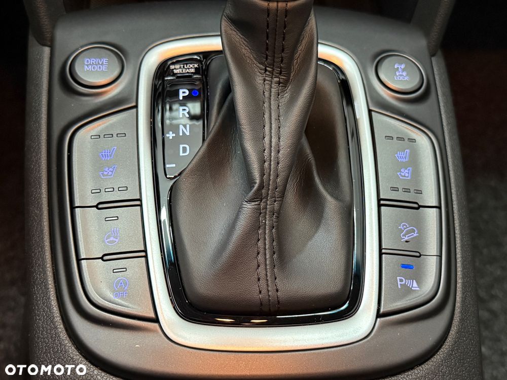 Hyundai Kona 1.6 T-GDI DCT 4WD Premium - 30