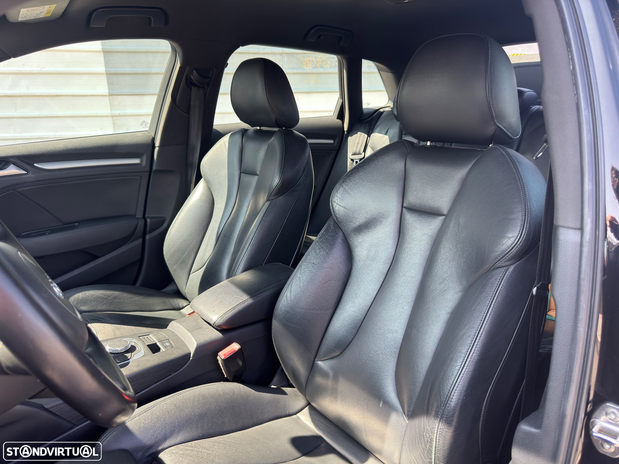 Audi A3 Sportback 1.6 TDI Attraction Ultra - 9
