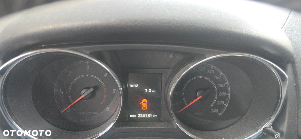 Peugeot 4008 - 5