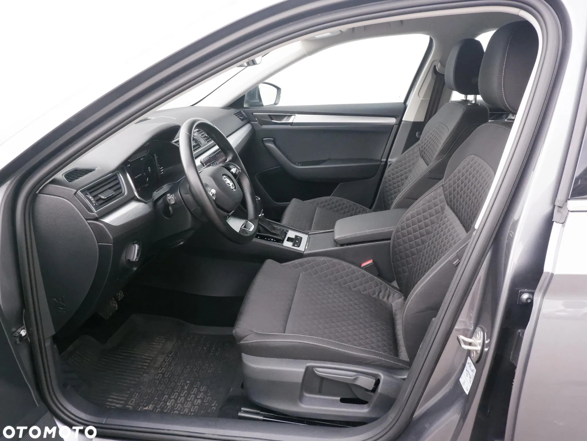 Skoda Superb 2.0 TSI Ambition DSG - 11
