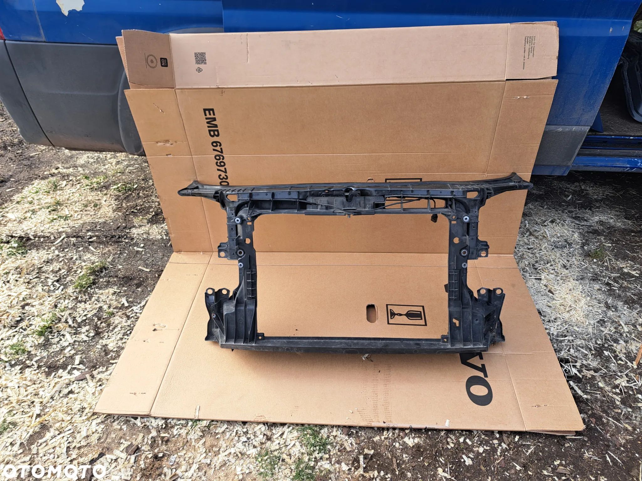 Pas przedni wzmocnienie czołowe Audi A3 A-3 8P 8P0805594C 8P0823509H 2008 2009 2010 2011 2012 - 1