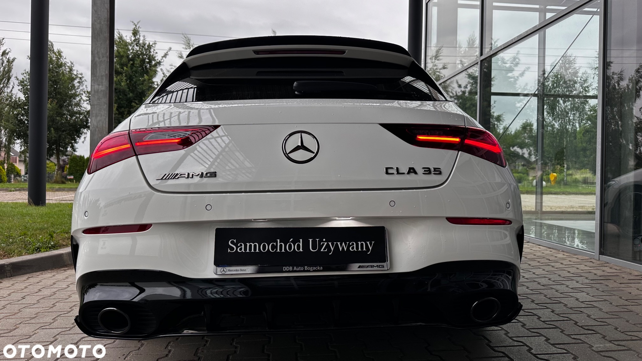 Mercedes-Benz CLA AMG 35 4-Matic 7G-DCT - 22