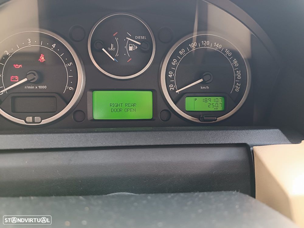 Land Rover Range Rover Sport 2.7 TDV6 HSE - 12